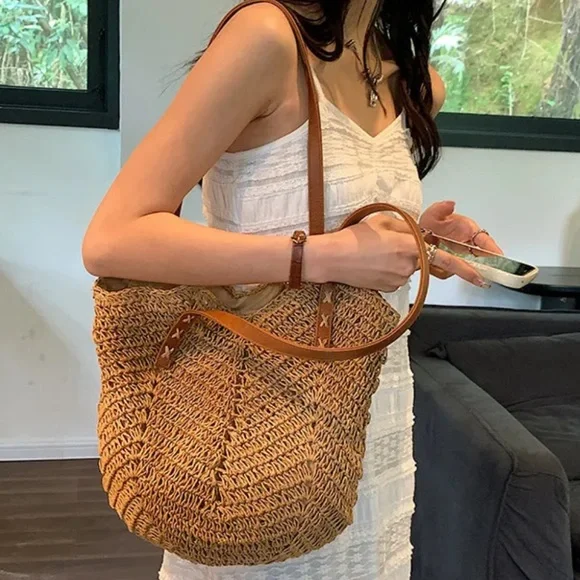 FINAL PRICE ❤️‍🔥 RAFFIA SUMMER BEACH BAG❤️‍🔥 NWT SUMMER BEACH TOTE - Picture 4 of 10